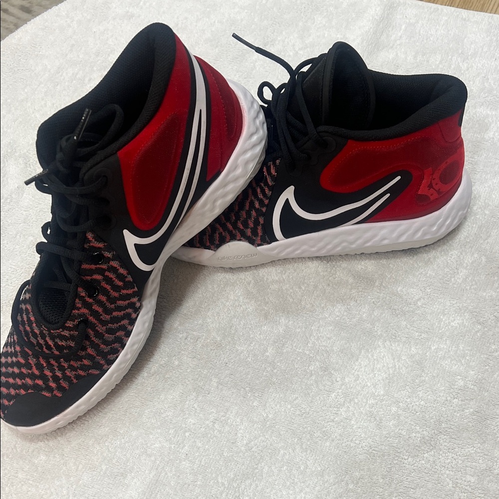 Nike Red, Black & White Basketball Sneakers